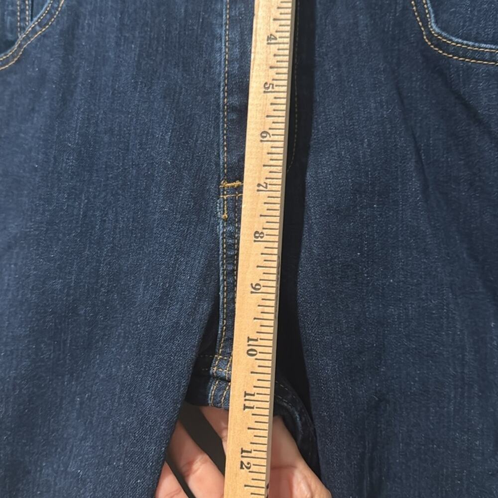 Carharrt Rugged Flex Straight Fit Men's Jeans 34x30
Business Casual Construction - Picture 6 of 11